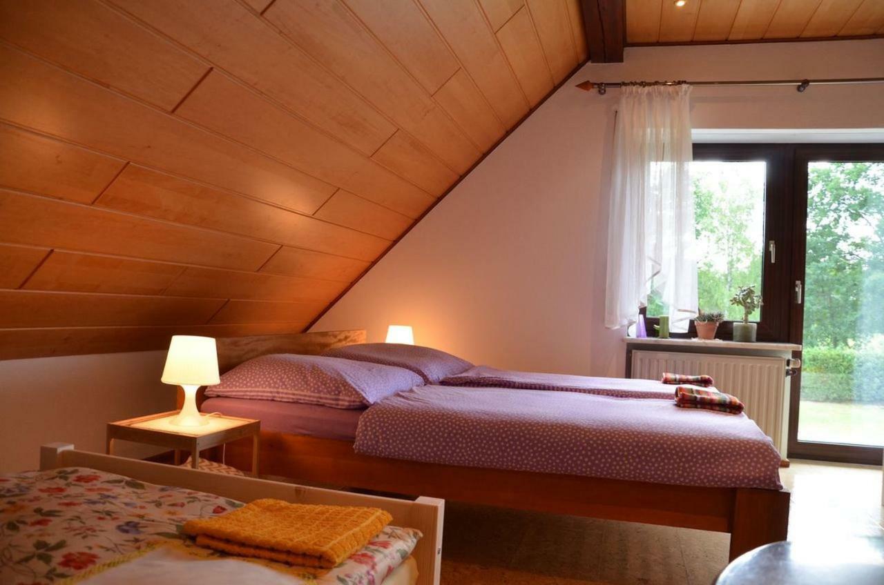 Homestay Przy A4 Dabrowa Boleslawiecka