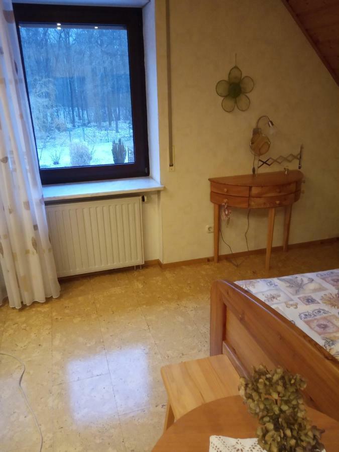 Przy A4 Dabrowa Boleslawiecka